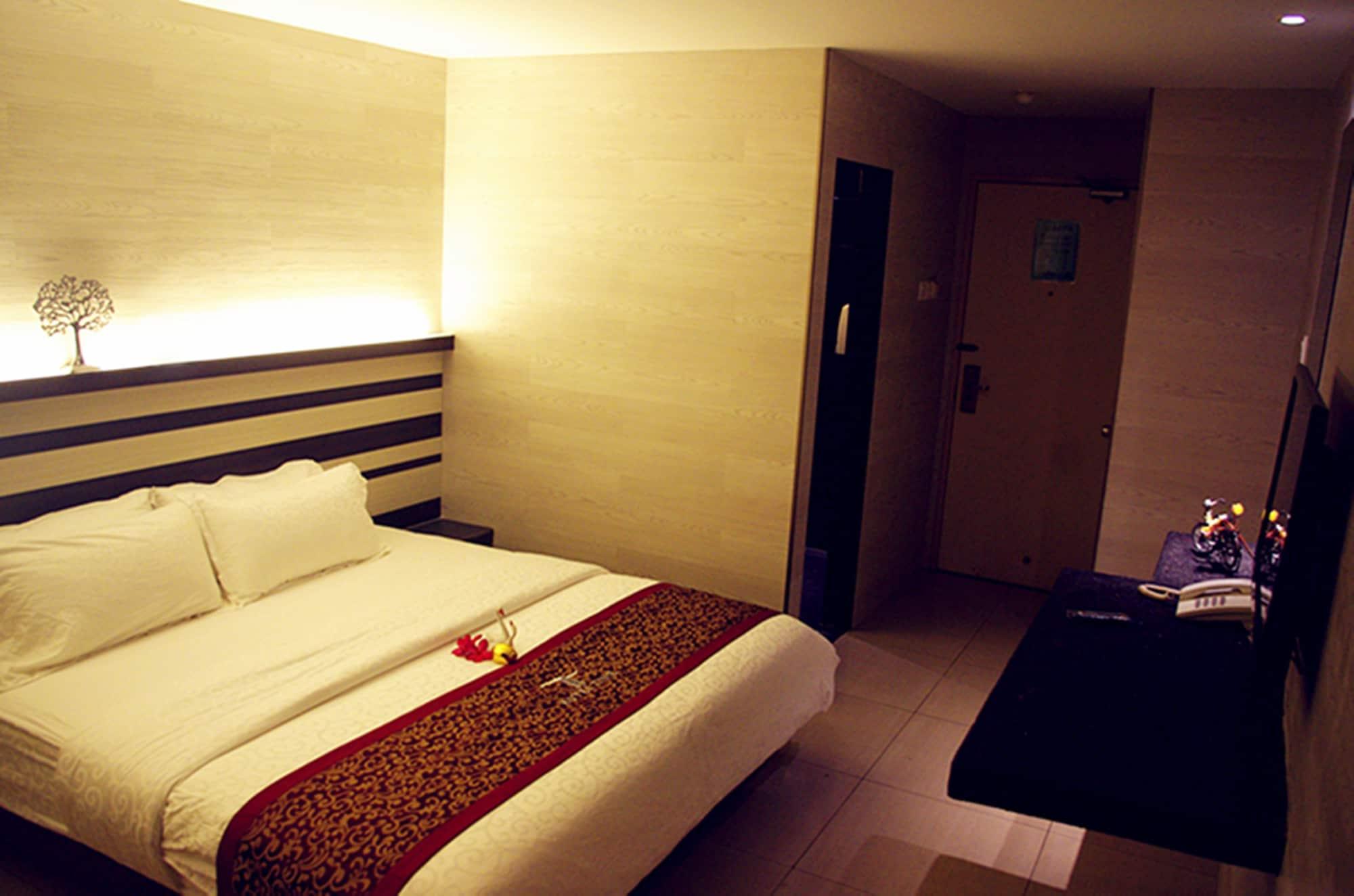 Hotel Time 2*